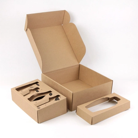 Коробка из МГК со сложным вырубным картонным ложементом под сувениры