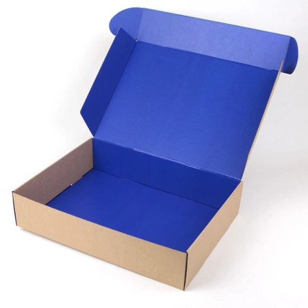 Самосборная коробка шкатулка с ушками из МГК с двухсторонней печатью для магазина одежды