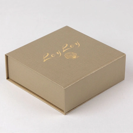 Коробка шкатулка кашированная дизайнерской бумагой с печатью логотипа