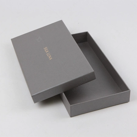 Коробка крышка дно плоская серая с тиснением логотипа для шелковых платков картинка 1