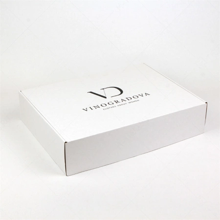 Самосборная коробка из МГК с логотипом для магазина женской одежды картинка 1