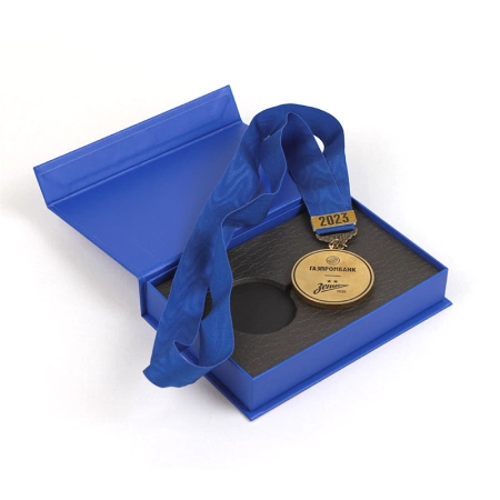 Коробка шкатулка с ложементом под сувенир медаль