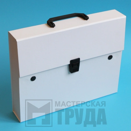 Коробка-чемодан для образцов с пластиковой ручкой