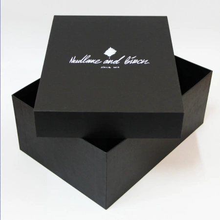 Коробки под обувь