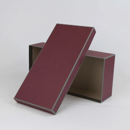 Узкая коробка крышка дно с кашировкой цветной бумагой