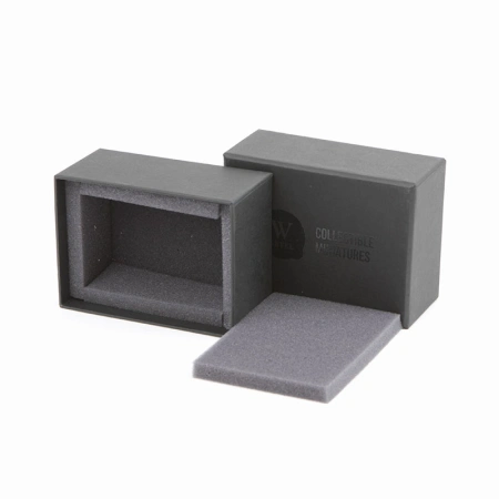 Маленькая коробка крышка дно с ложементом и трафаретной печатью логотипа