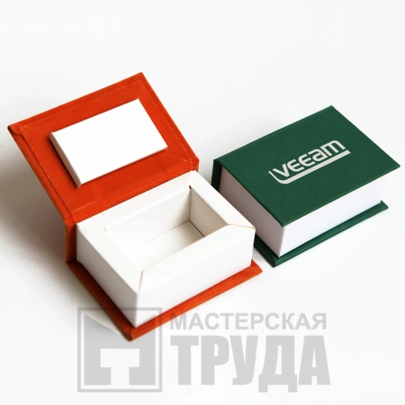 Коробка-шкатулка под небольшой сувенир