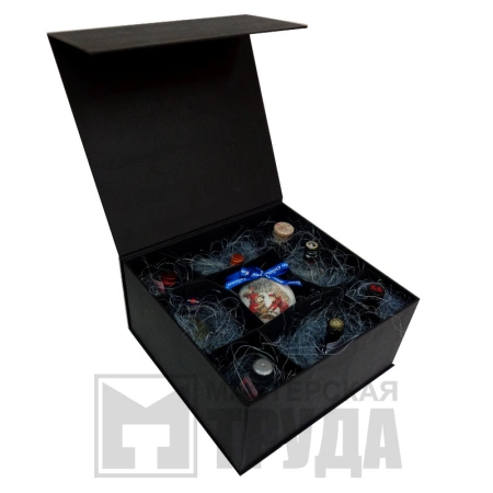 Коробка шкатулка с разделителями под ёлочные шары