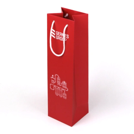 Бумажный брендированный пакет под вино для производственной компании