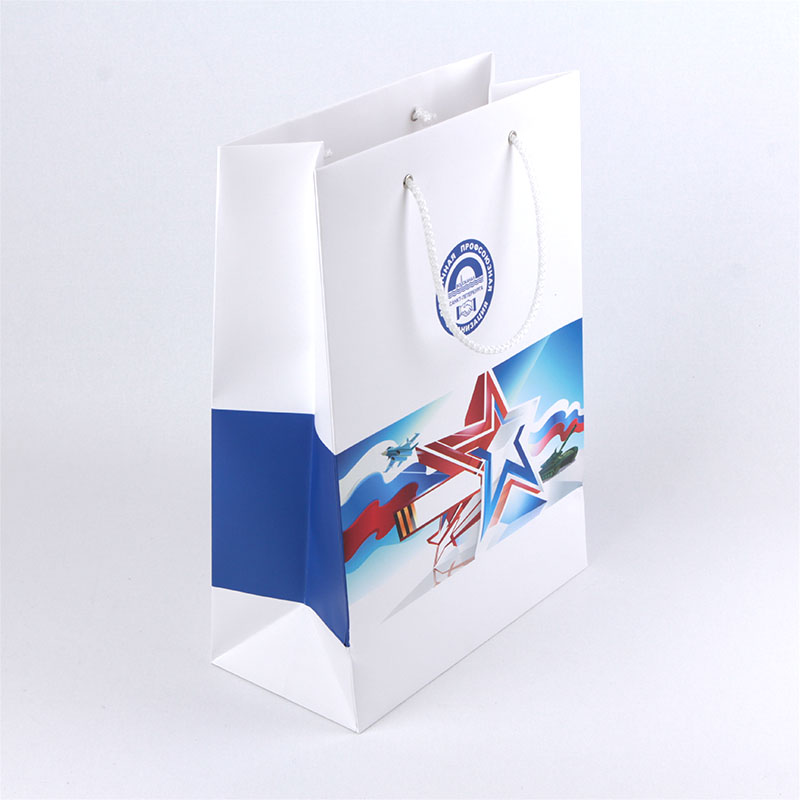 бумажный пакет к 23 февраля со скидкой